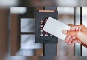 شیستم کنترل تردد